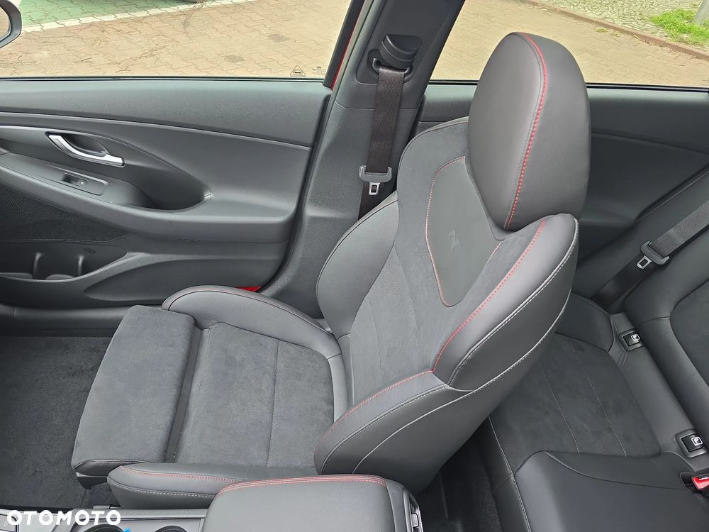 Hyundai i30 1.6 T-GDI DCT N Line - 12