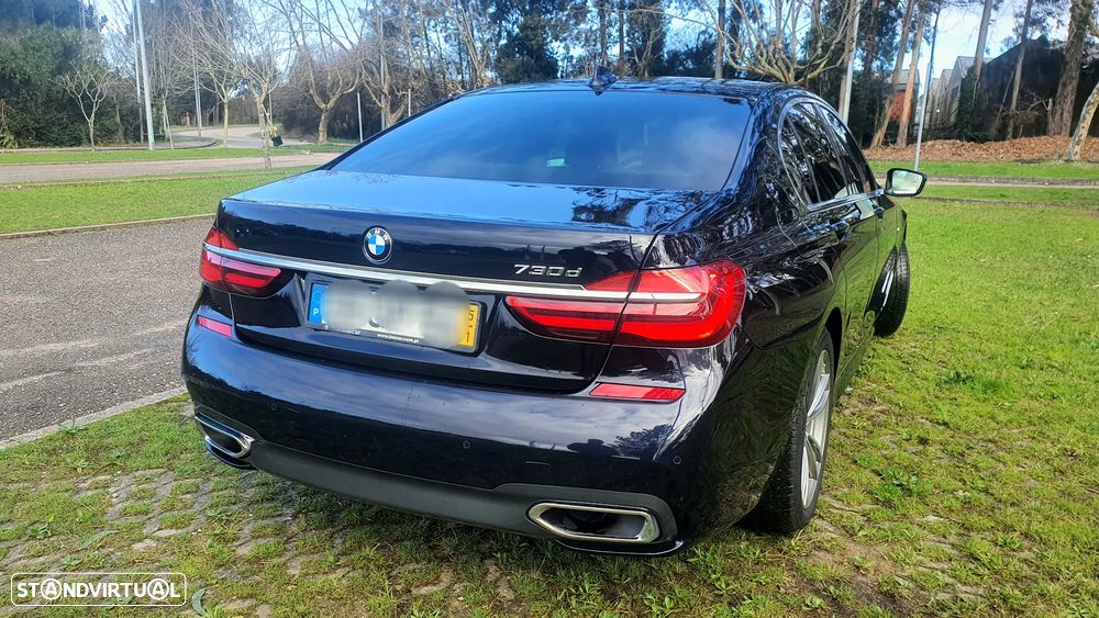 BMW 730 d Pack M - 16