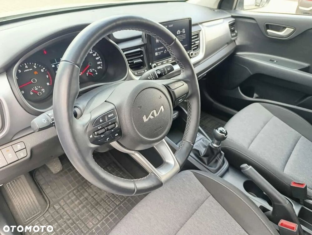 Kia Stonic 1.2 M - 5