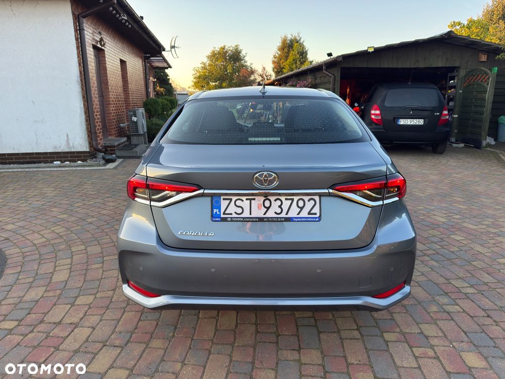 Toyota Corolla 1.6 Comfort - 8