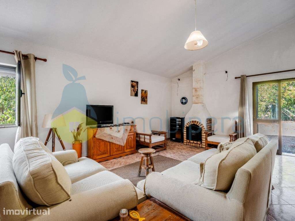 Moradia geminada tipo T2 com terreno 4950m2 - Grande imagem: 4/25