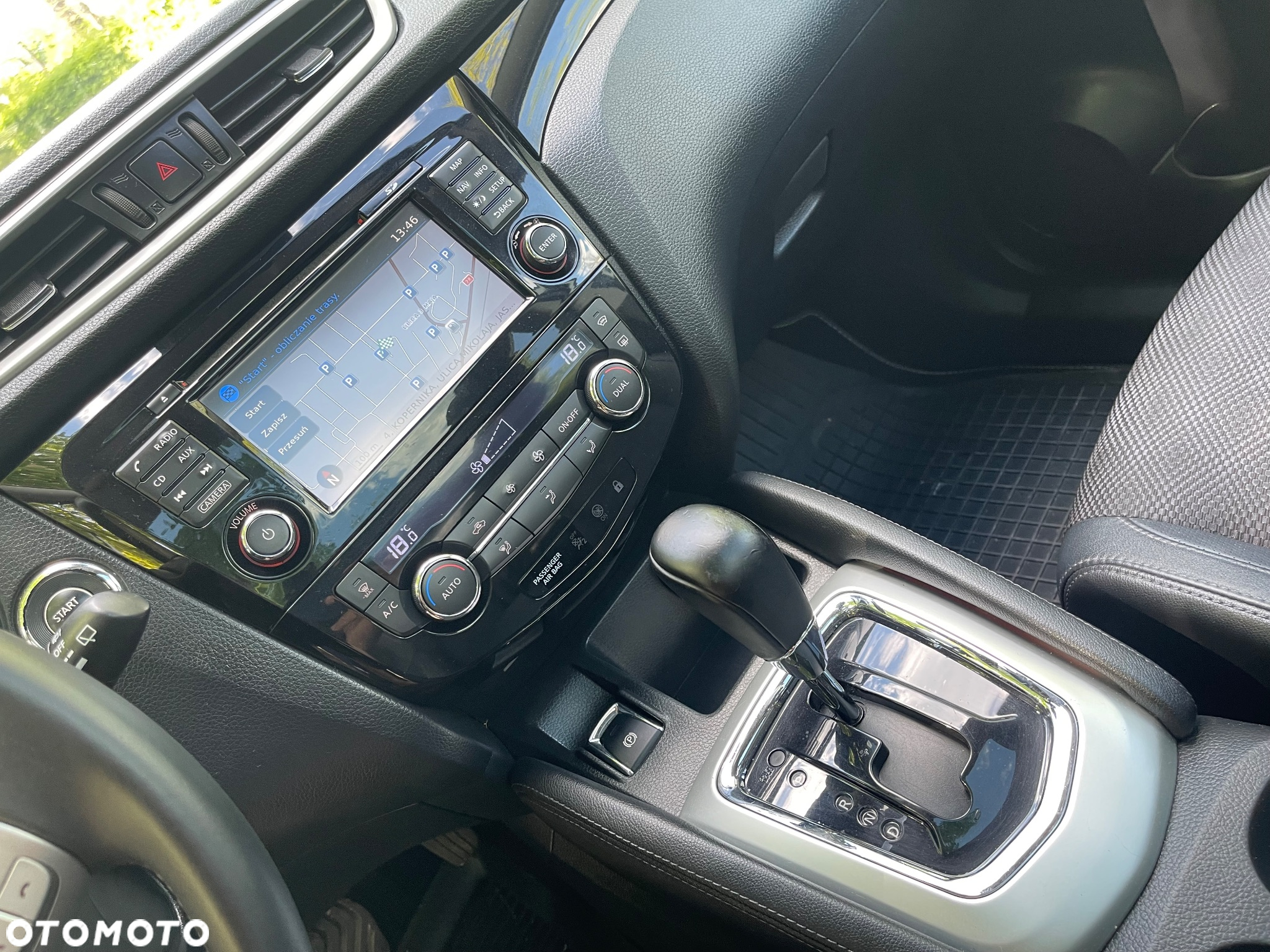 Nissan Qashqai 1.6 DCi Tekna Xtronic EU6 - 9