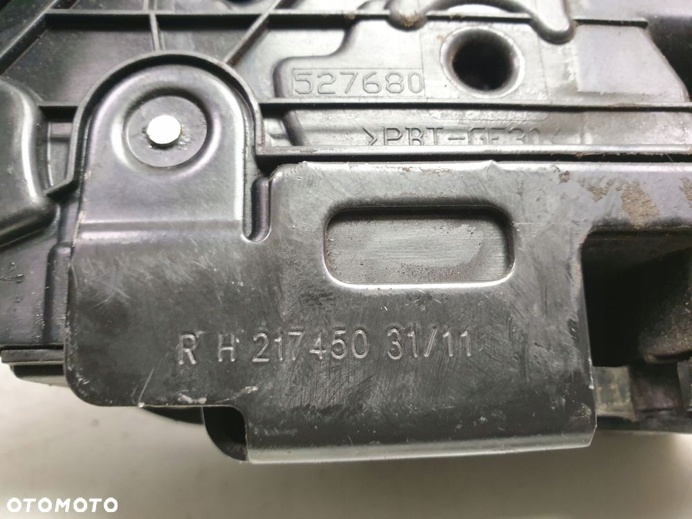 Skoda Rapid ZAMEK DRZWI prawy przód PASAŻERA Europ - 5
