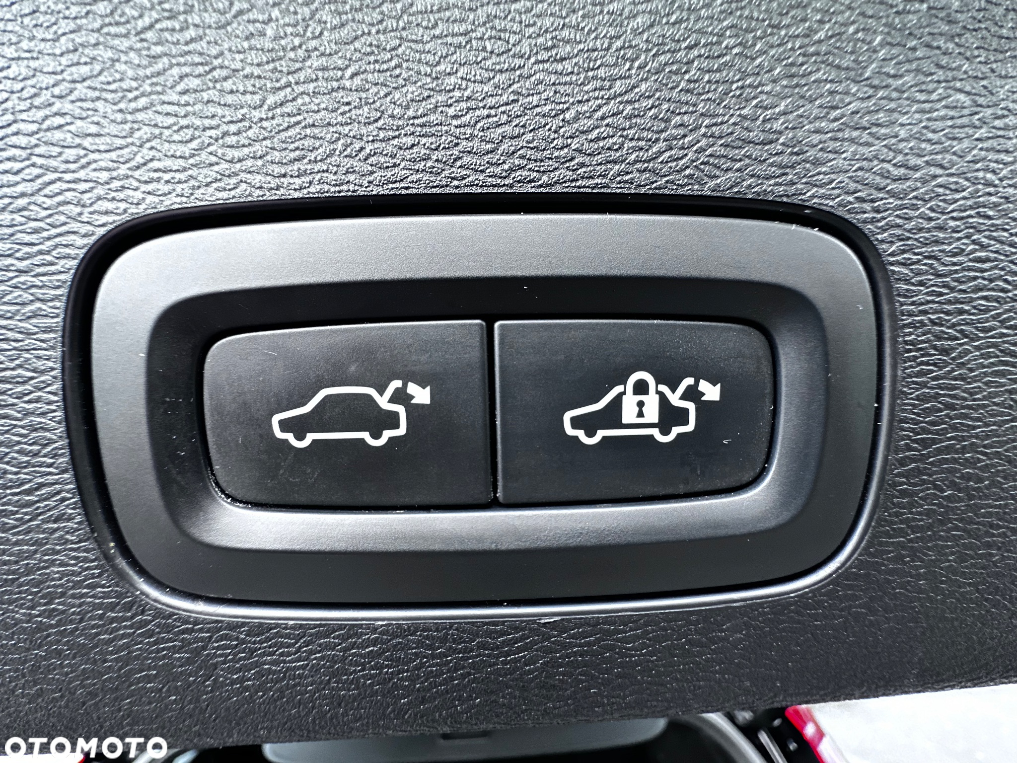 Volvo V60 B4 B Geartronic RDesign - 16