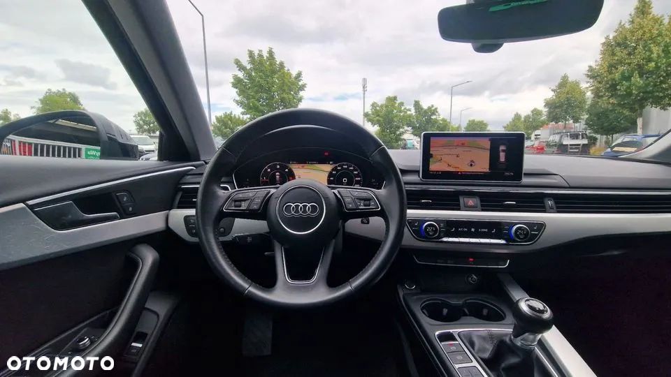 Audi A4 Avant - 10