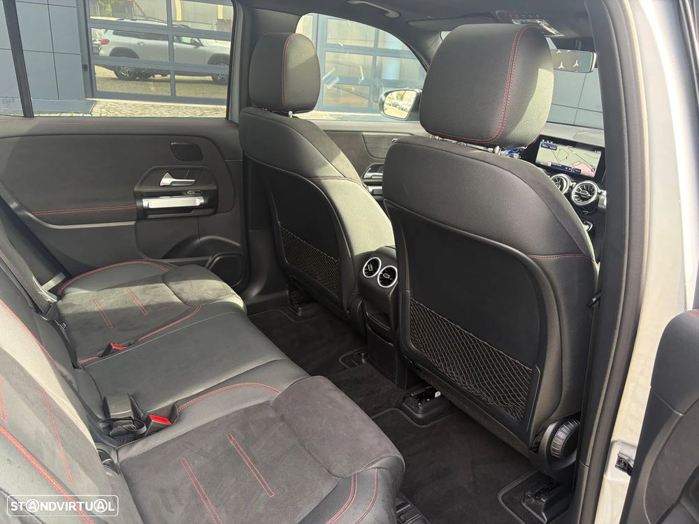 Mercedes-Benz EQB 250+ AMG Line - 10