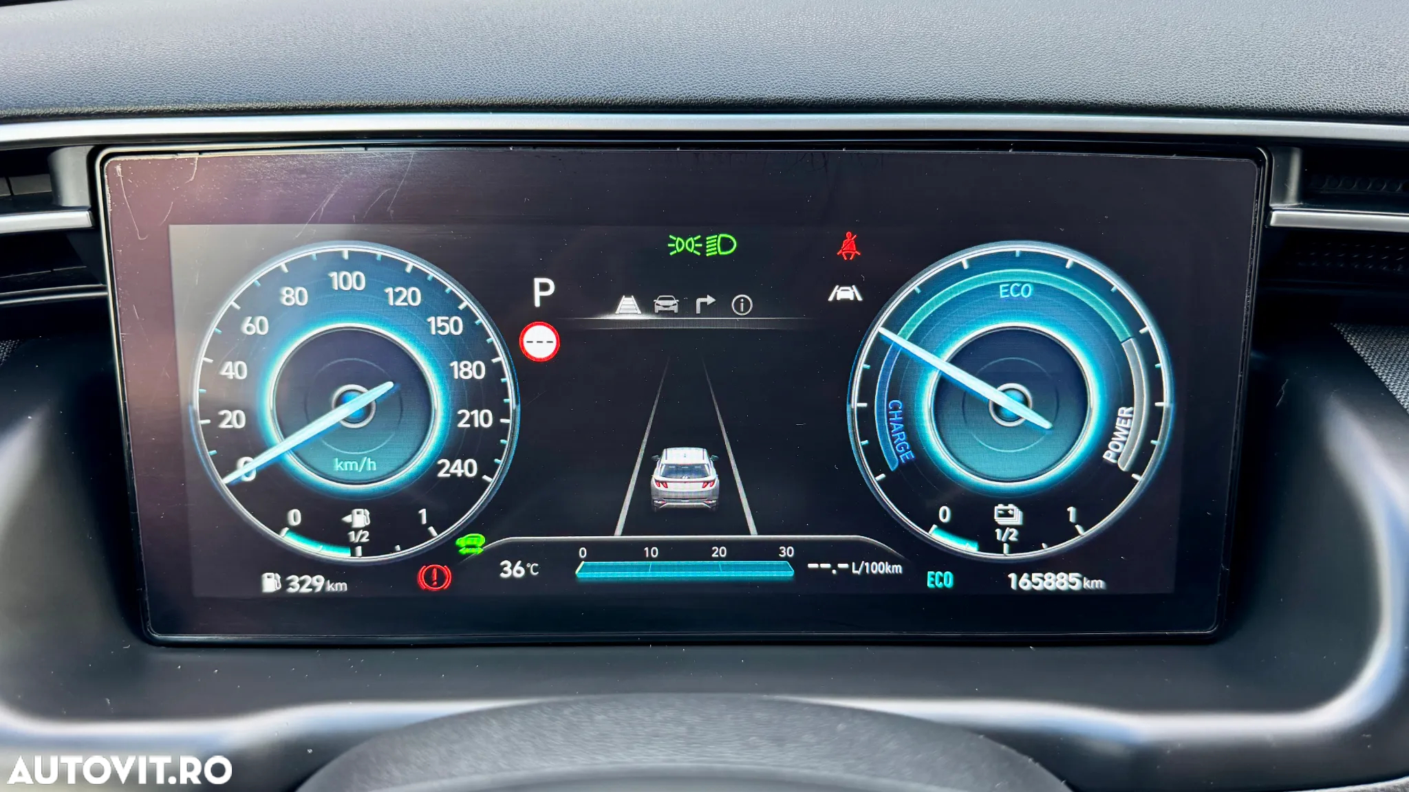 Hyundai Tucson - 13