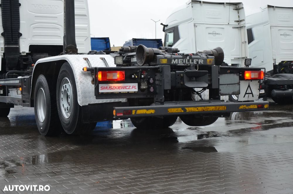 Volvo FH 4 / 6x2 HAKOWIEC / KLIMA P / MEILLER / OŚ POD. i SKRĘTNA / CC / Z NIEMIEC / 1077 - 12