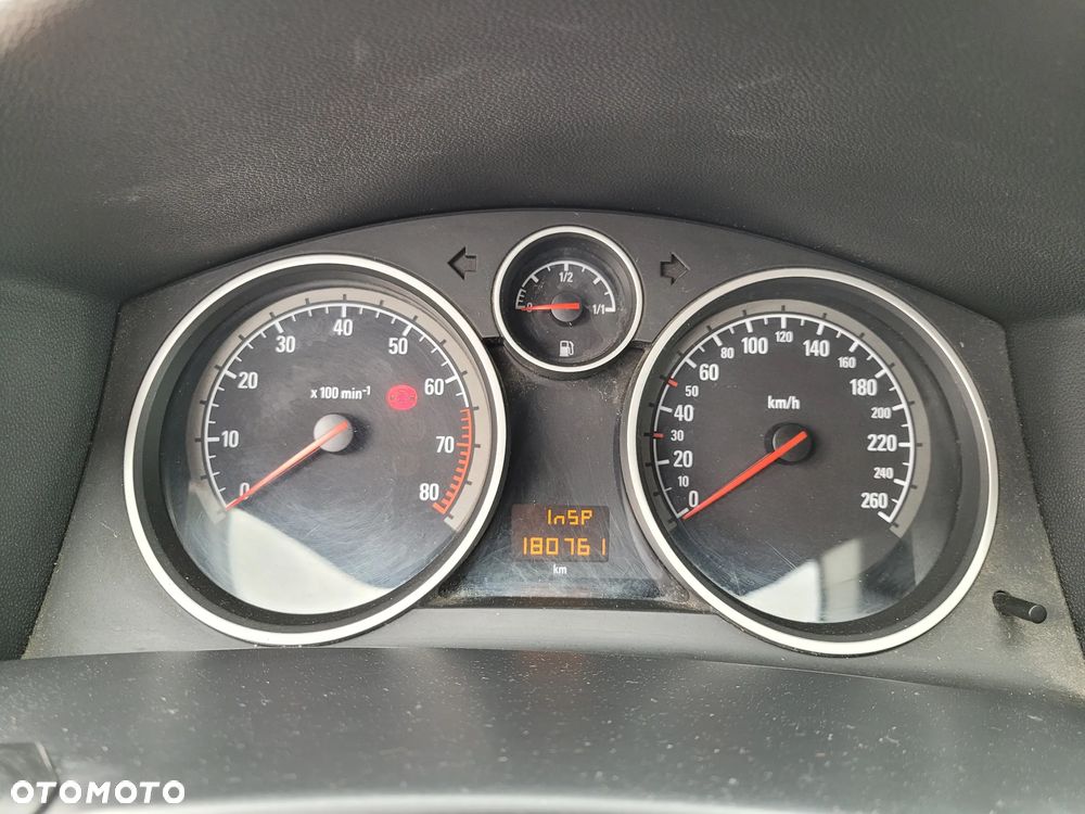 Opel Astra 1.4 - 21