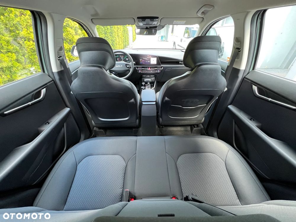 Kia Niro 1.6 GDI Hybrid M - 18
