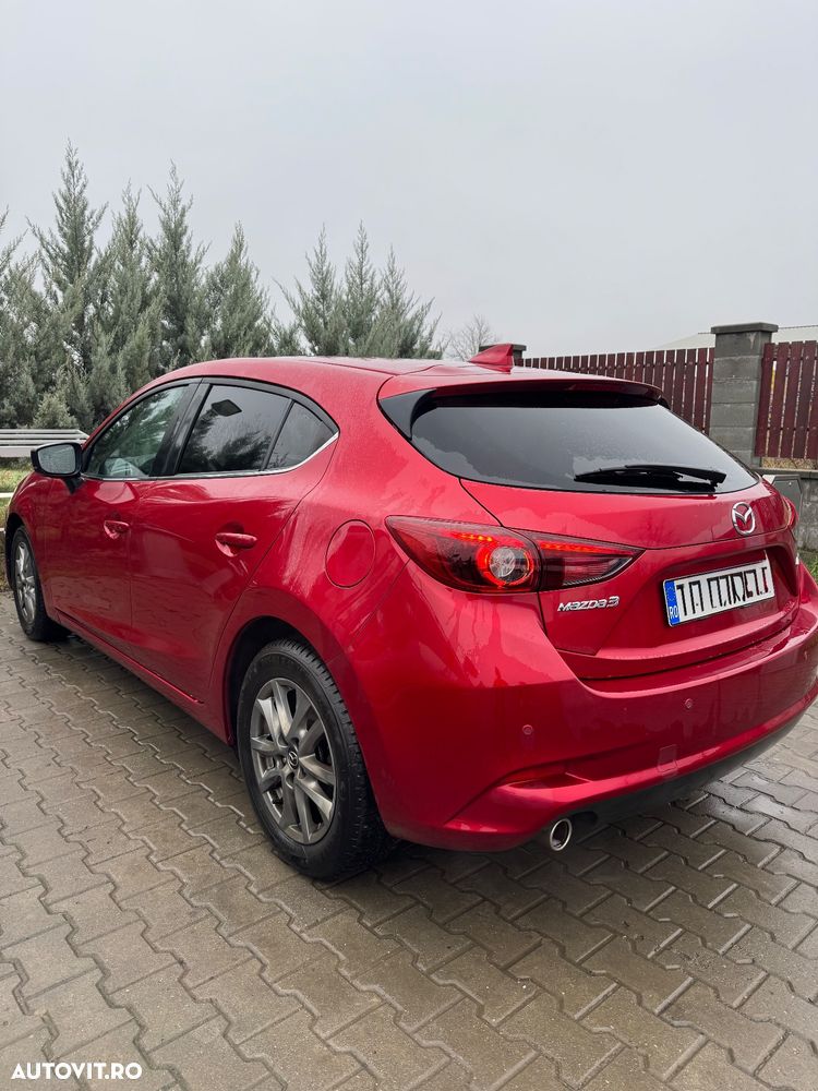 Mazda 3 G120 Revolution - 5