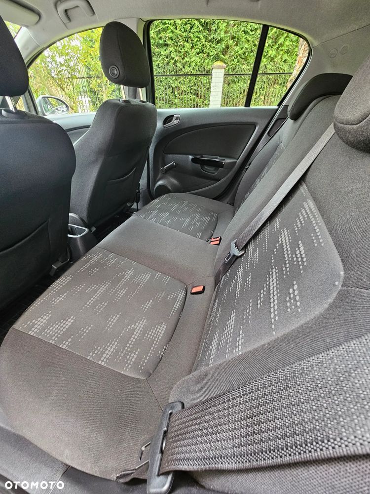 Opel Corsa - 19