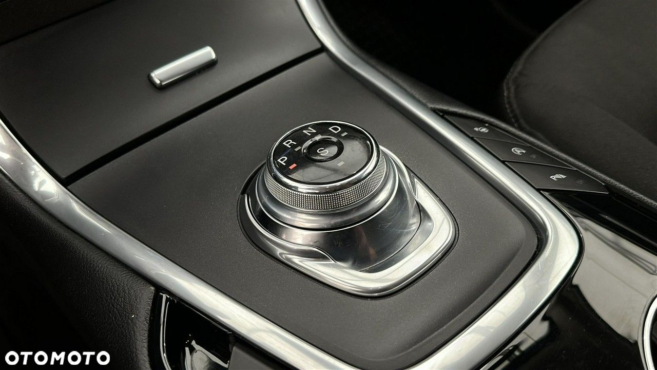 Ford Galaxy - 18