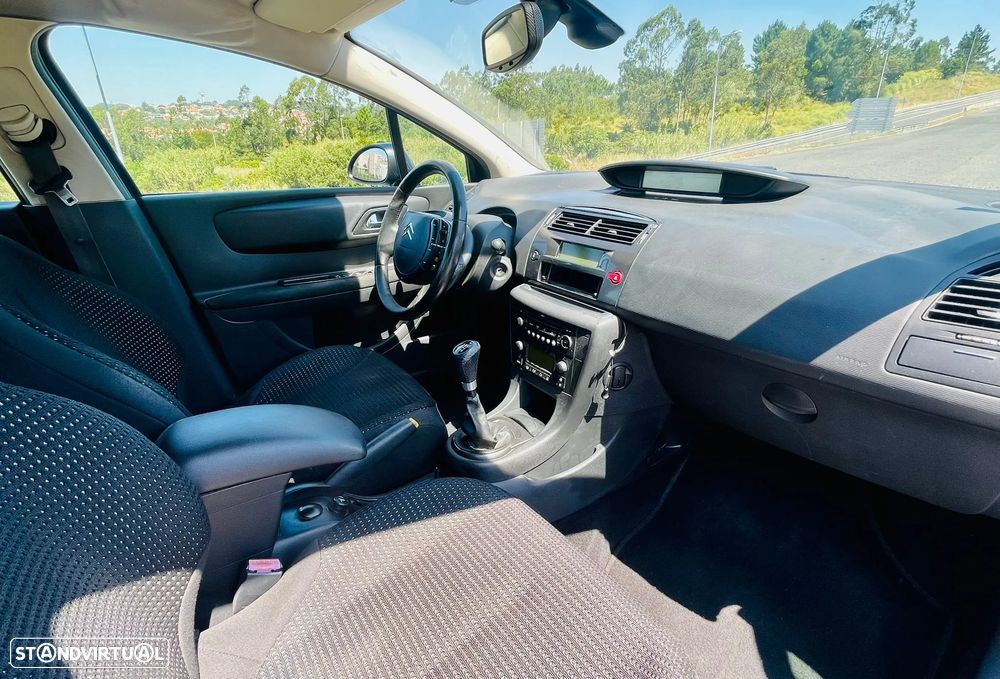 Citroën C4 1.6 HDi 110 SX Pack - 17