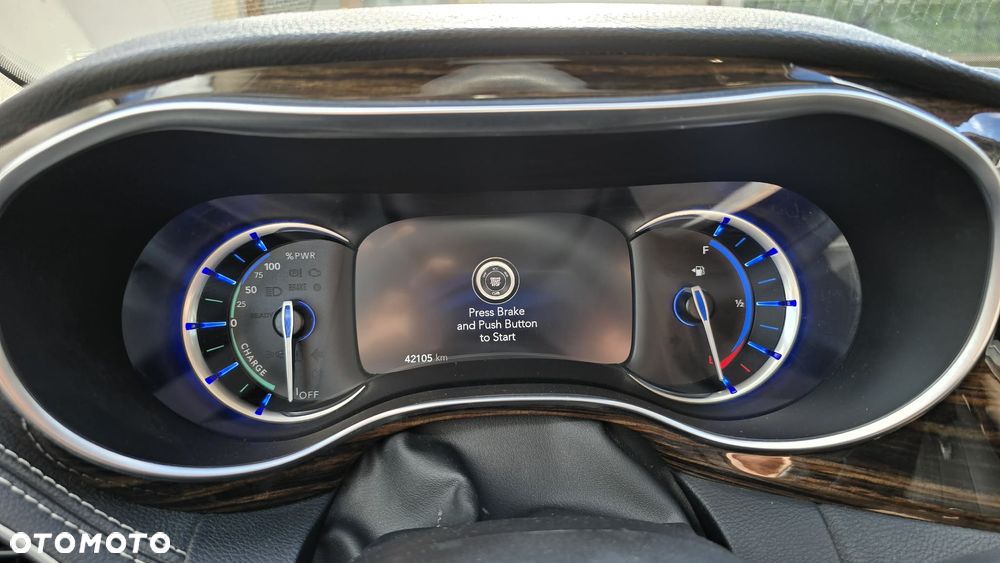 Chrysler Pacifica - 6