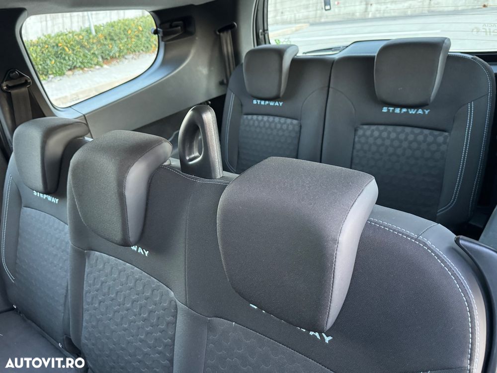 Dacia Lodgy - 25