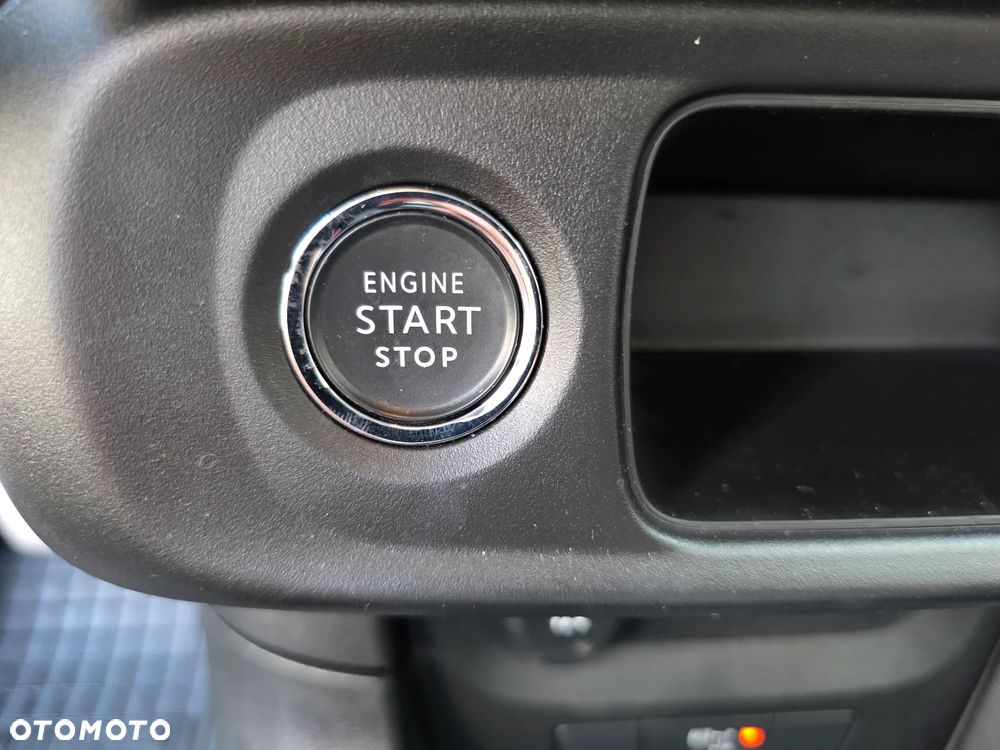Citroën C3 1.2 PureTech Shine S&S EAT6 - 35