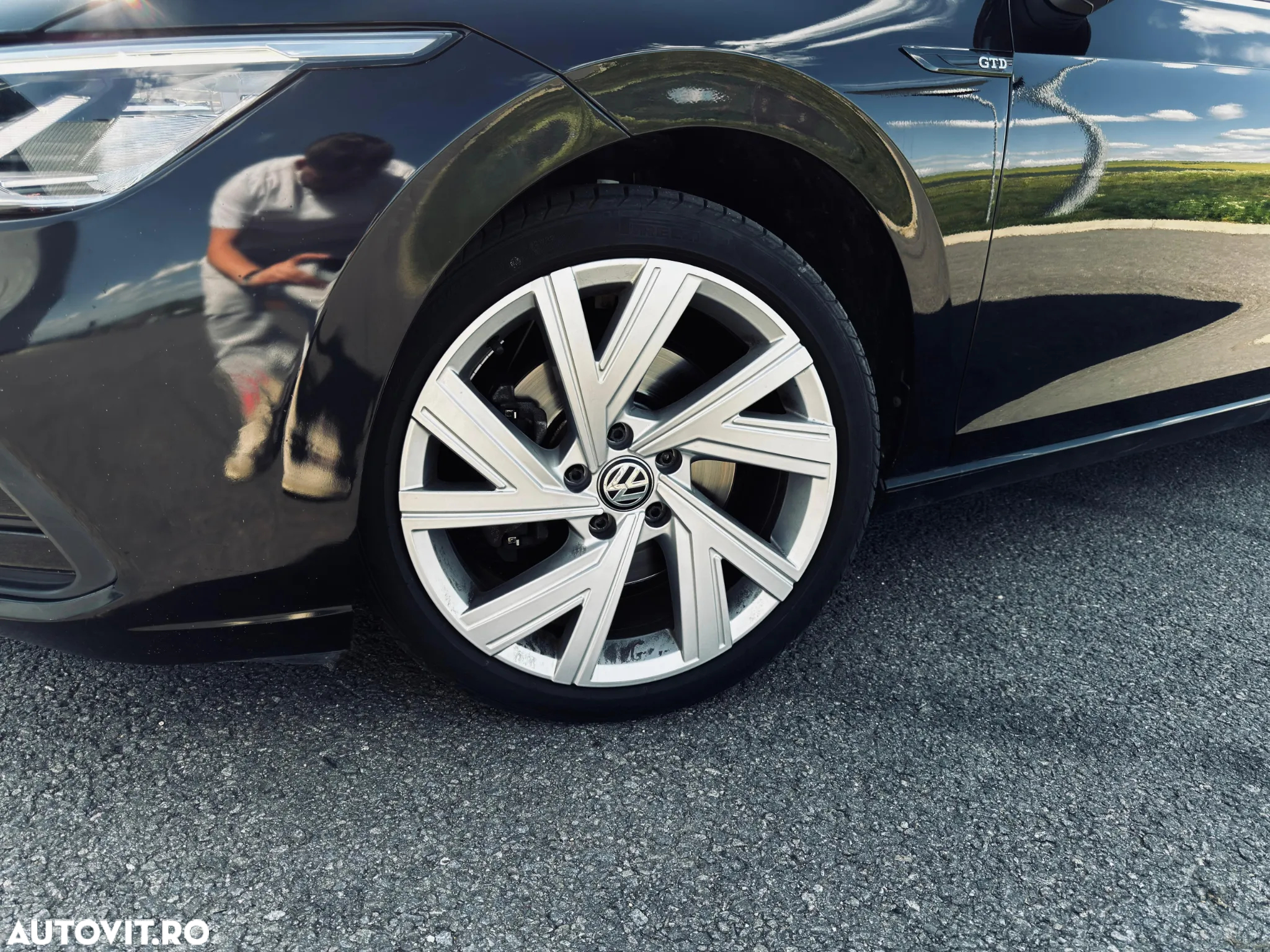 Volkswagen Golf - 4