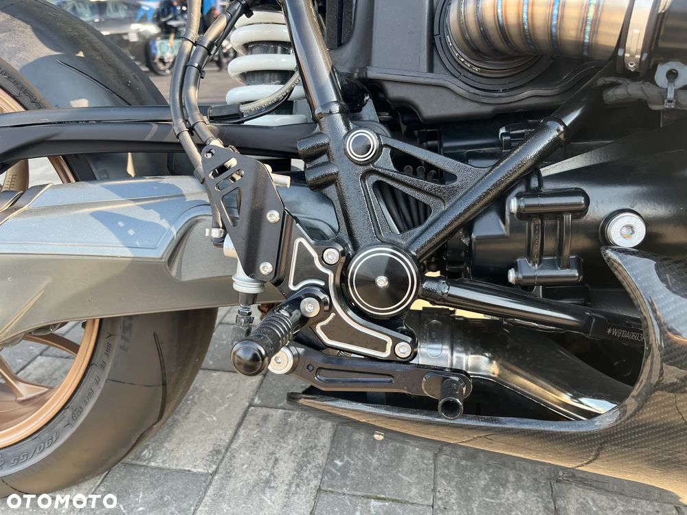 BMW R - 28