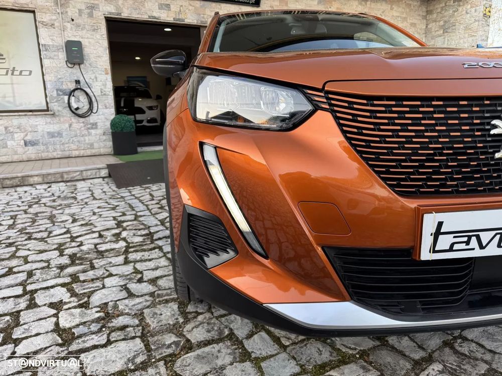 Peugeot e-2008 50 kWh Allure - 24