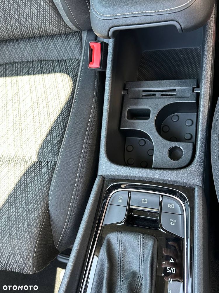 Skoda Karoq 1.5 TSI ACT Style DSG - 16
