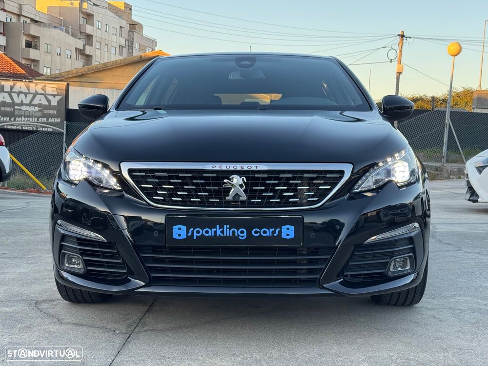 Peugeot 308 2019 photo 2