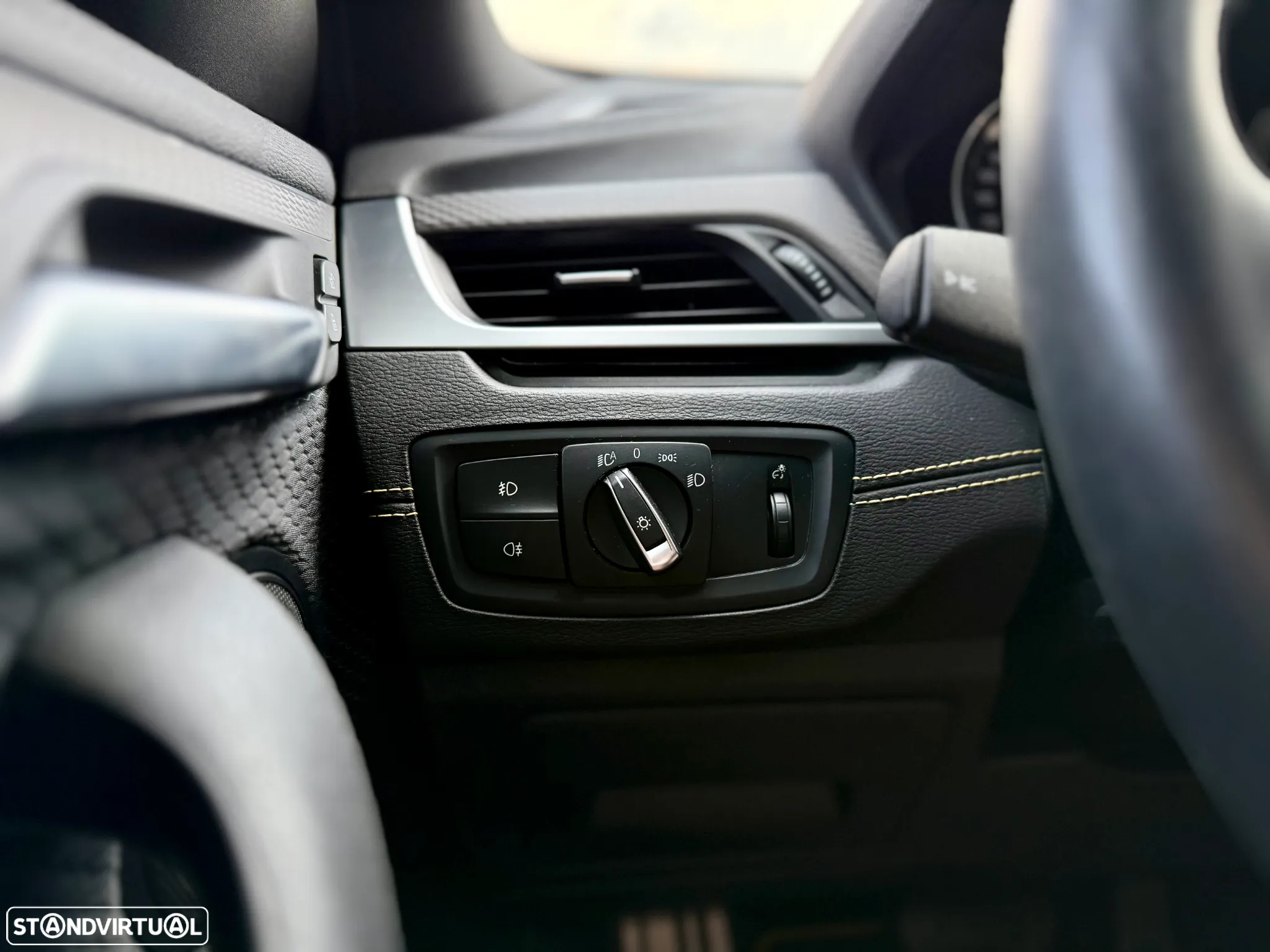 BMW X2 16 d sDrive Auto X Pack M - 18