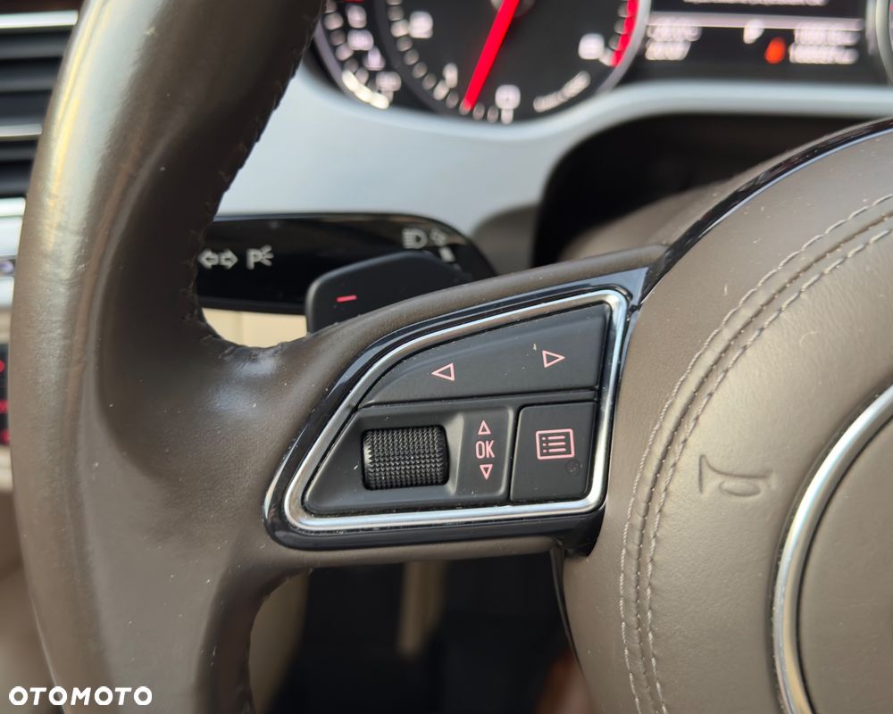 Audi A8 6.3 W12 FSI L Quattro - 37