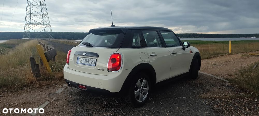 MINI Cooper Standard - 8