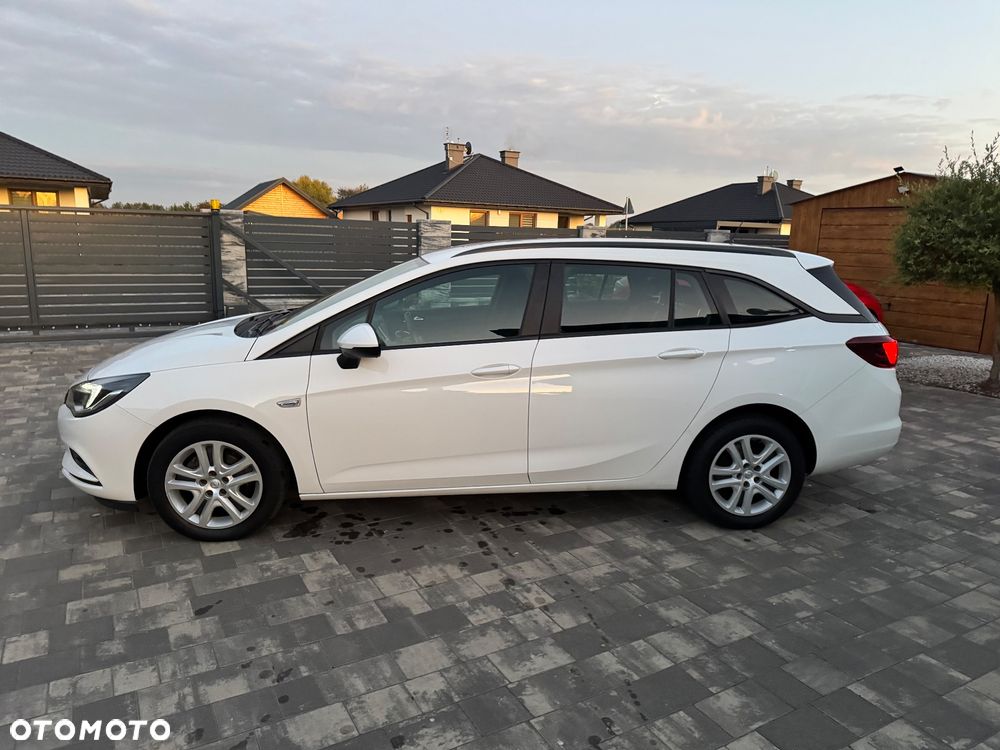 Opel Astra - 10