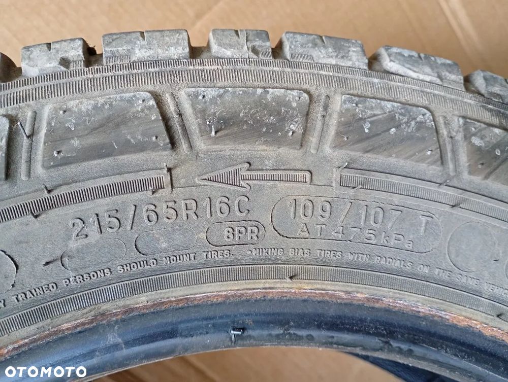 opona zimowa michelin agilis crossclimate 215/65r16c 109/107 t 5mm - 6
