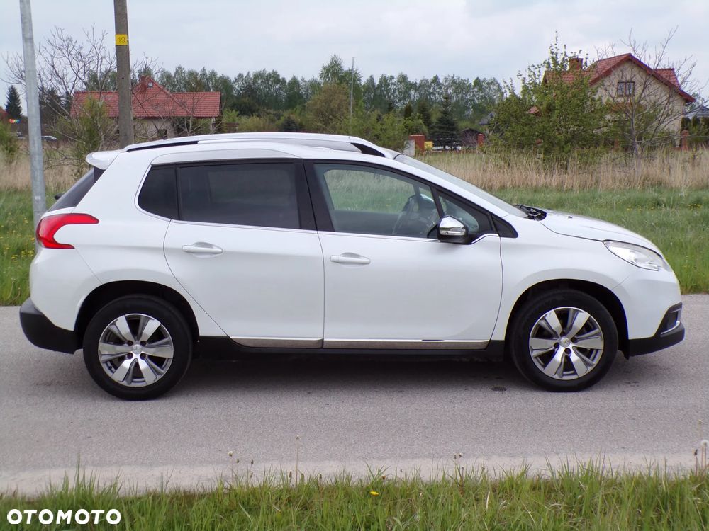Peugeot 2008 PureTech 82 Style - 11