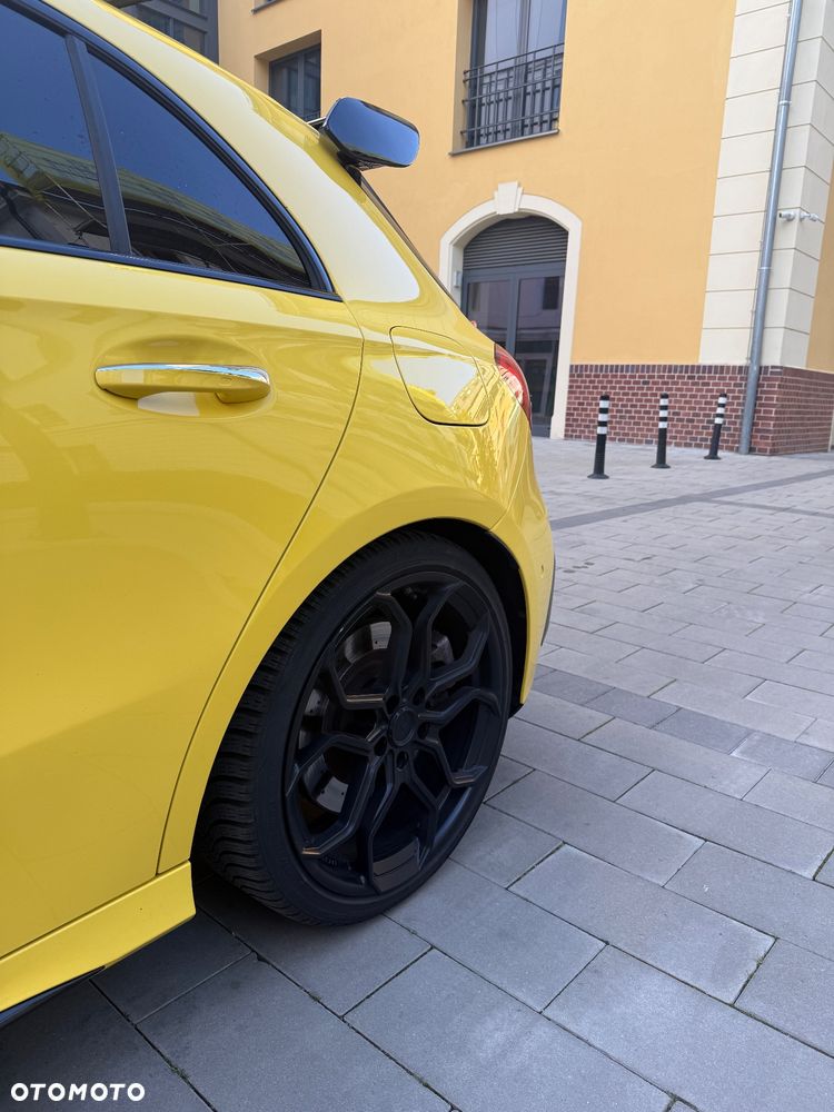 Mercedes-Benz Klasa A 35 AMG 4-Matic 7G-DCT - 4