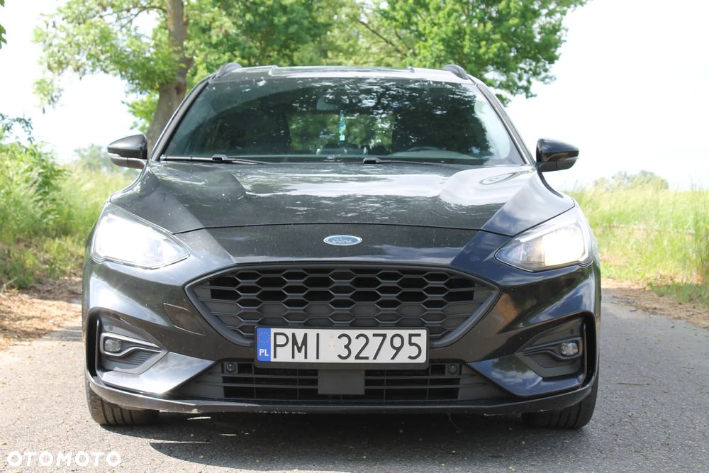 Ford Focus 1.5 EcoBlue Start-Stopp-System ST-LINE - 12