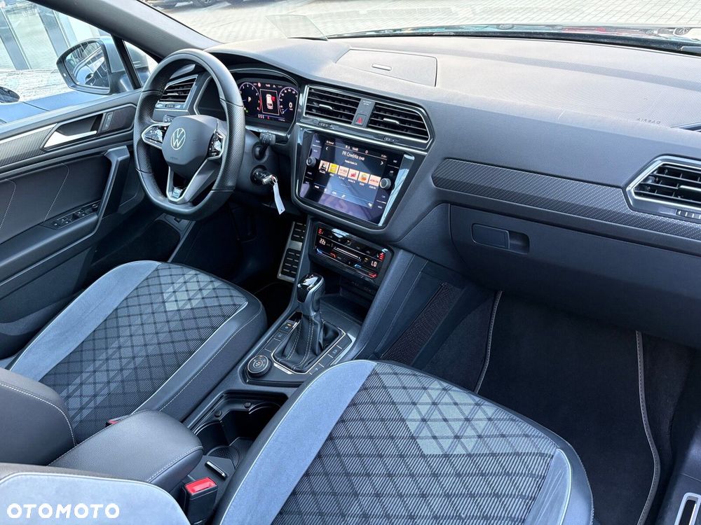 Volkswagen Tiguan Allspace - 17