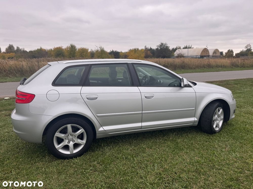 Audi A3 Sportback 1.4 TFSI S tronic Ambiente - 9