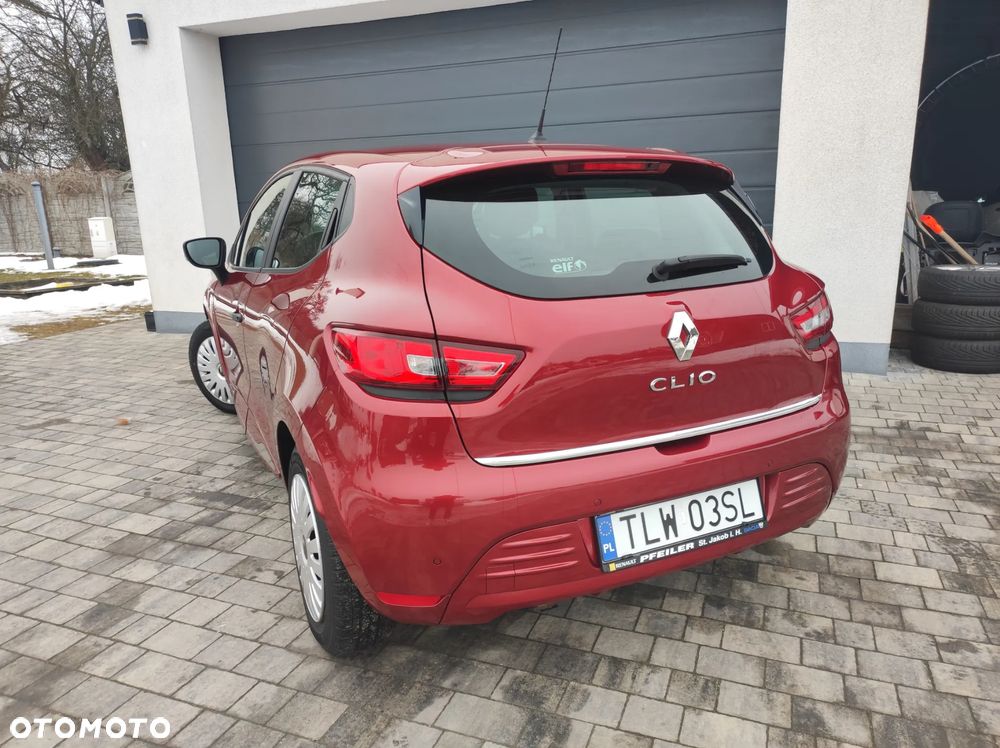 Renault Clio - 2
