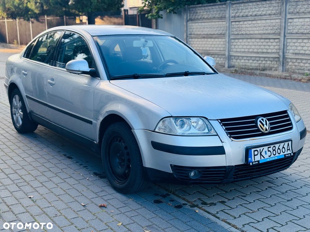Volkswagen Passat 1.9 TDI Basis Tiptr - 4