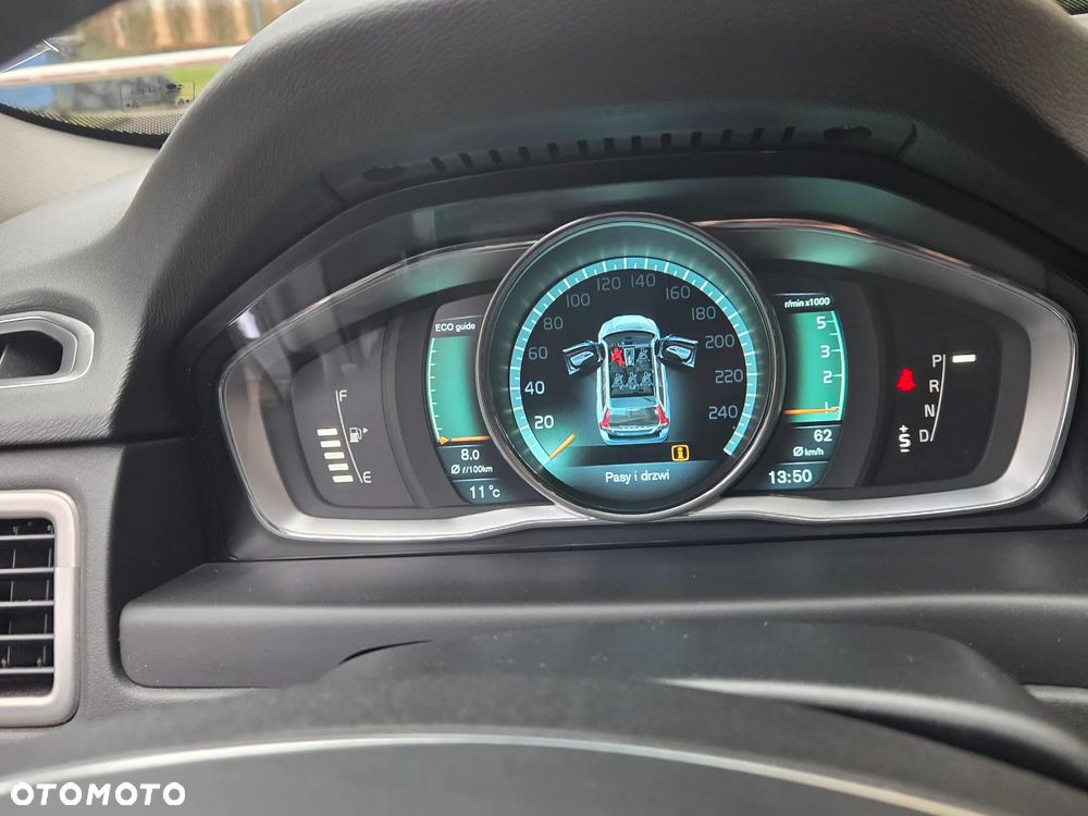 Volvo V70 D4 Geartronic Summum - 6