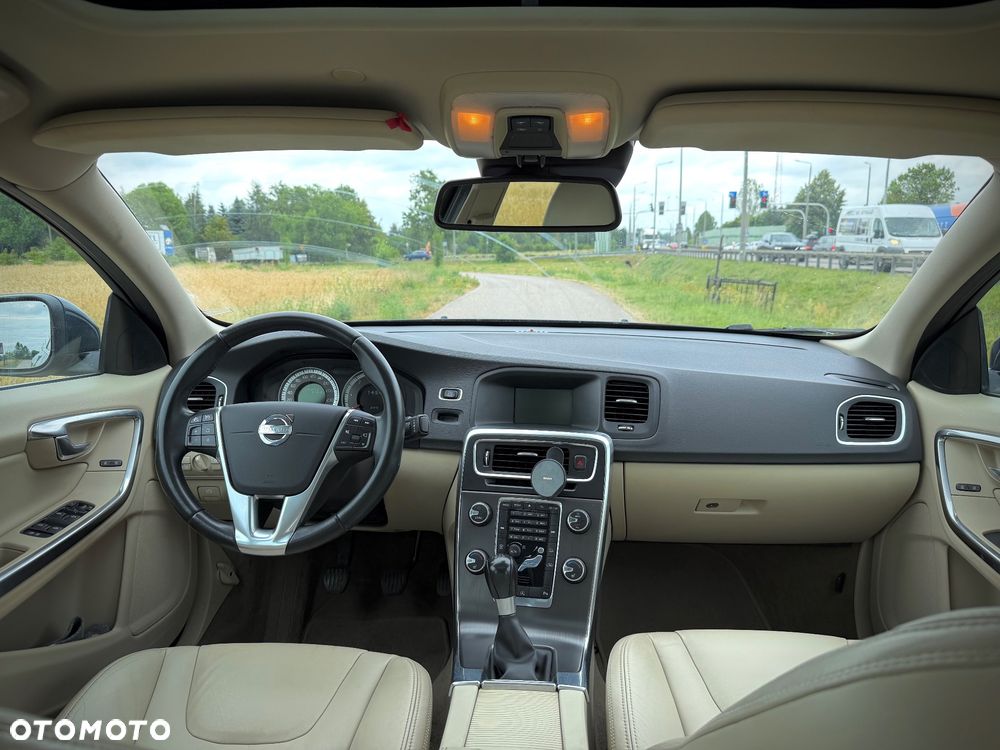 Volvo S60 D4 Summum - 8