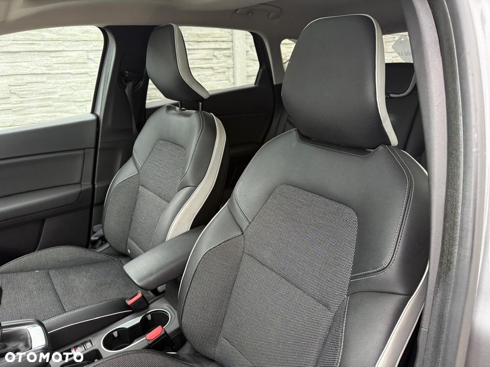 Renault Captur TCe 100 INTENS - 11