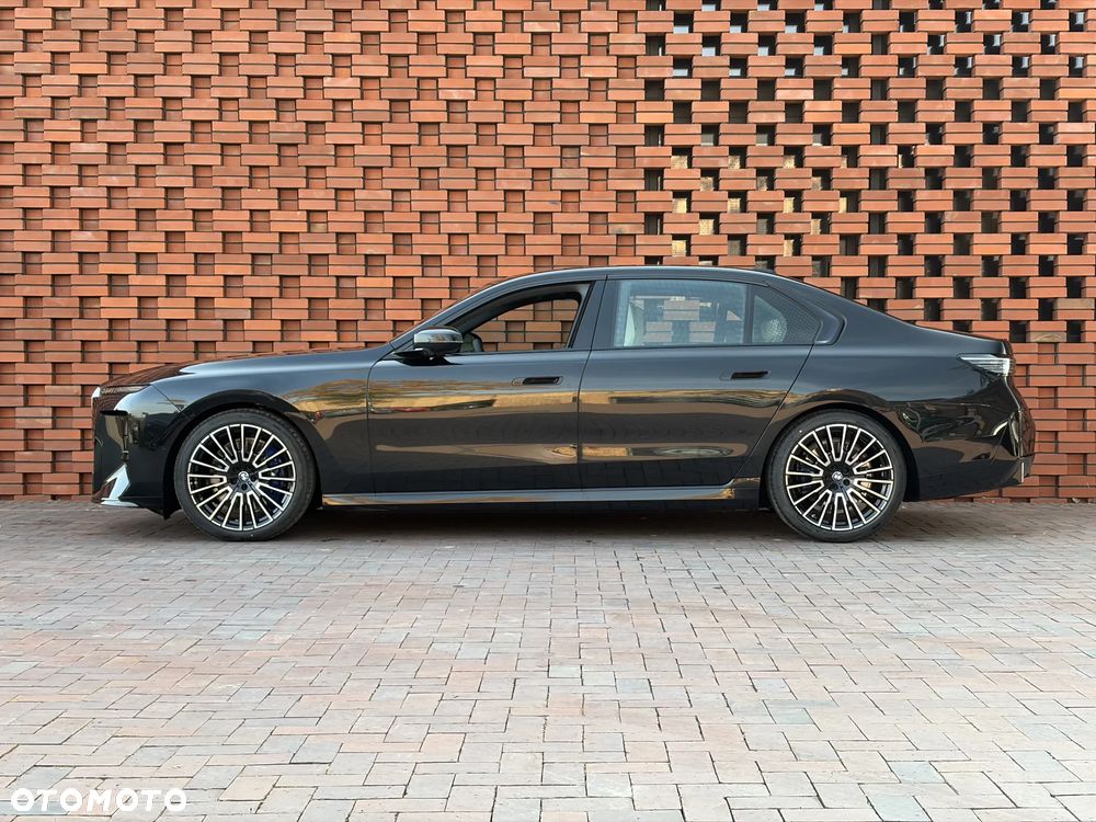 BMW Seria 7 740 xDrive mHEV sport - 7