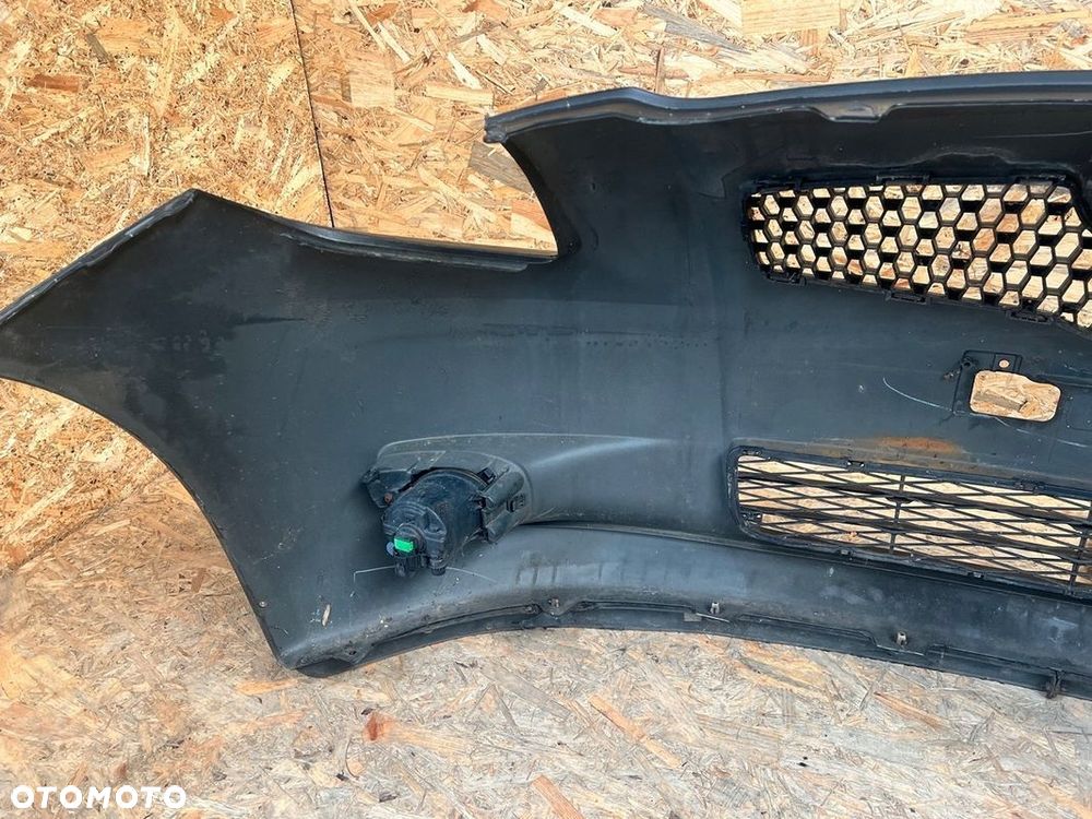 ZDERZAK PRZEDNI przód TOYOTA YARIS II 2 - 9