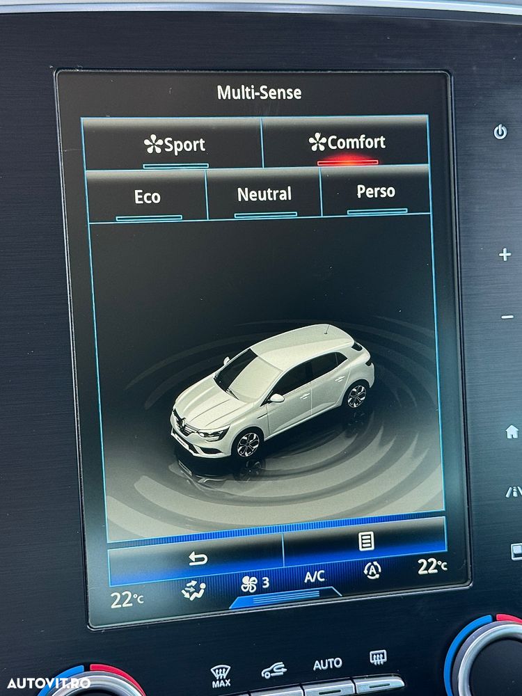 Renault Megane ENERGY dCi 130 BOSE EDITION - 30