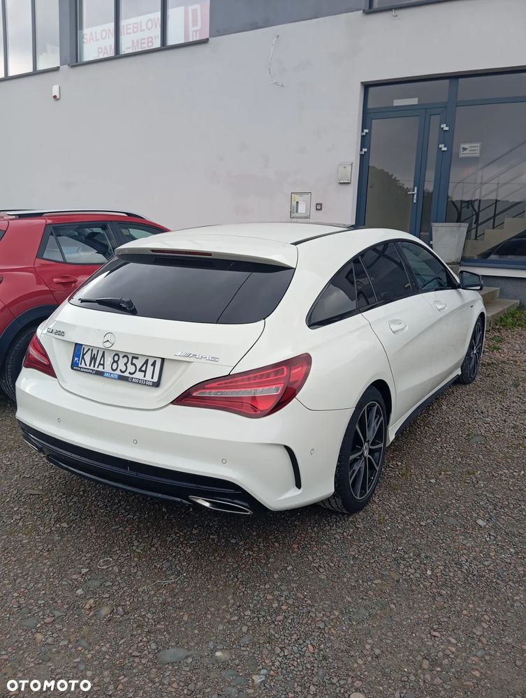 Mercedes-Benz CLA 200 7G-DCT AMG Line - 6