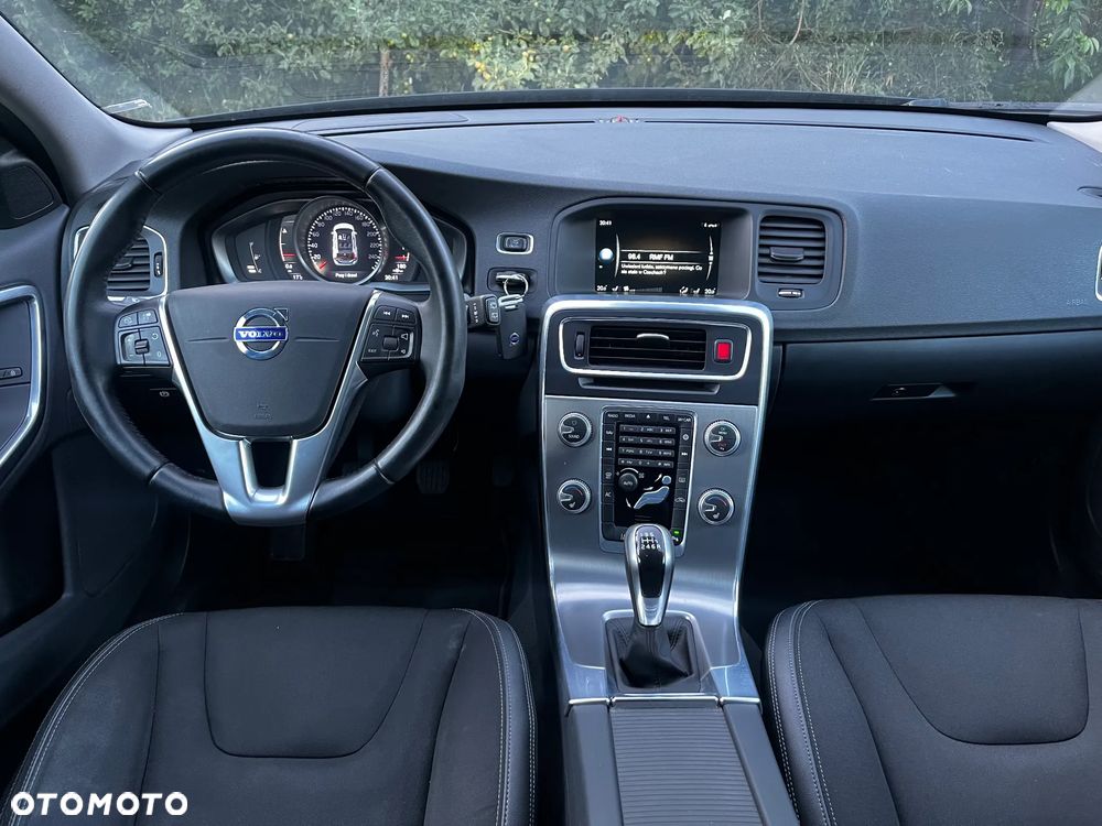 Volvo V60 D3 Drive-E Dynamic Edition (Momentum) - 7