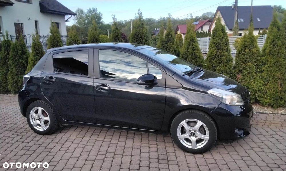 Toyota Yaris 1.33 VVT-i Edition 2014 - 4