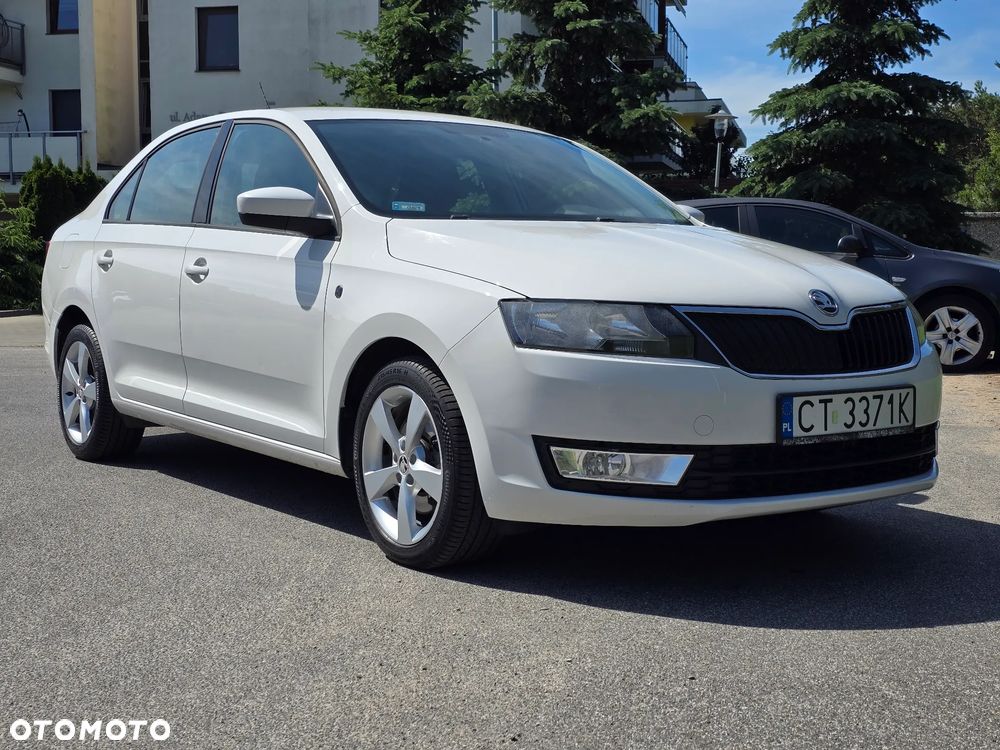 Skoda RAPID 1.6 TDI DPF Ambition DSG - 2