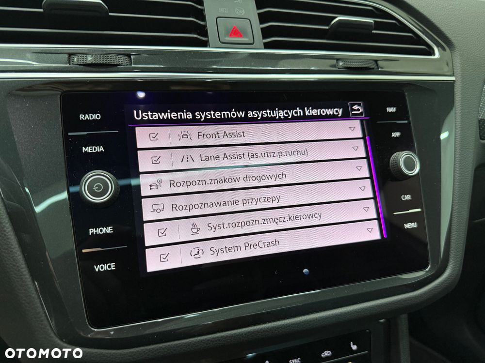 Volkswagen Tiguan 2.0 TSI 4Mot R-Line DSG - 26