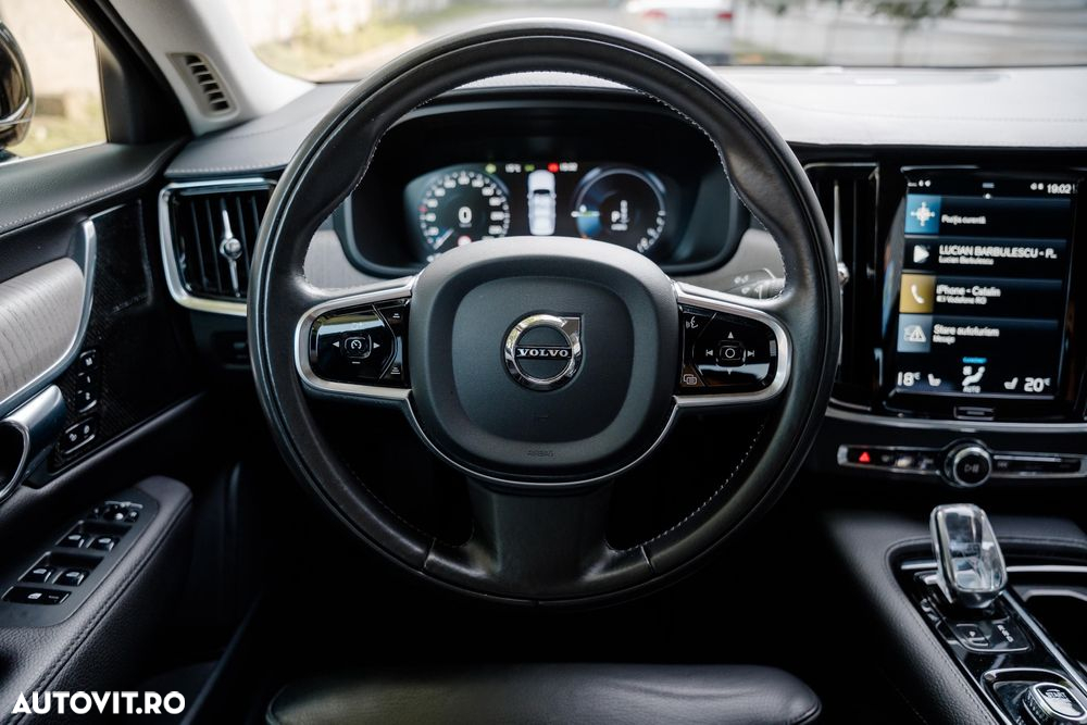 Volvo S90 T8 Recharge AWD Geartronic Inscription - 32